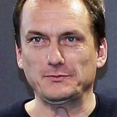 JH